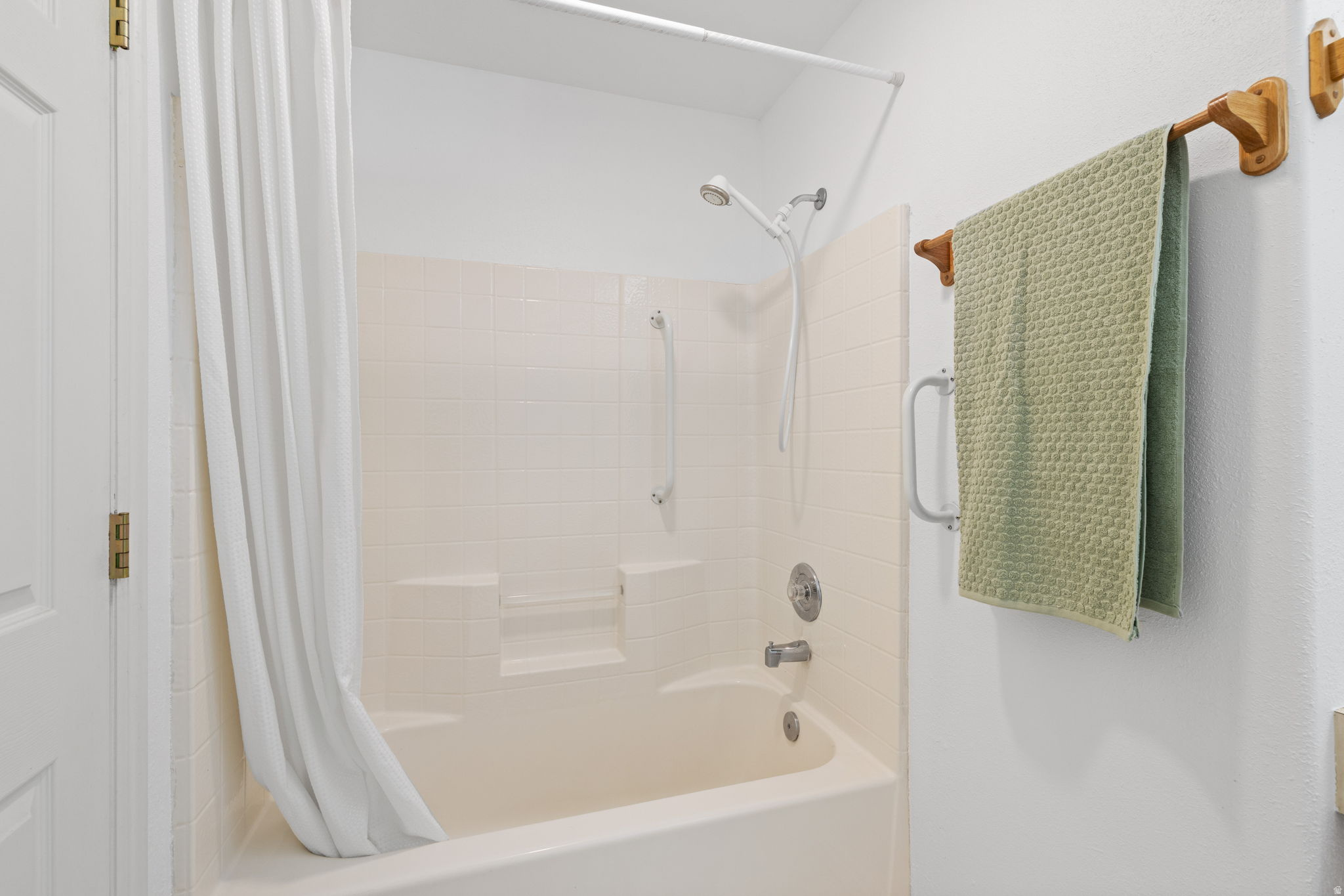 DAILEY MINOR - Residential