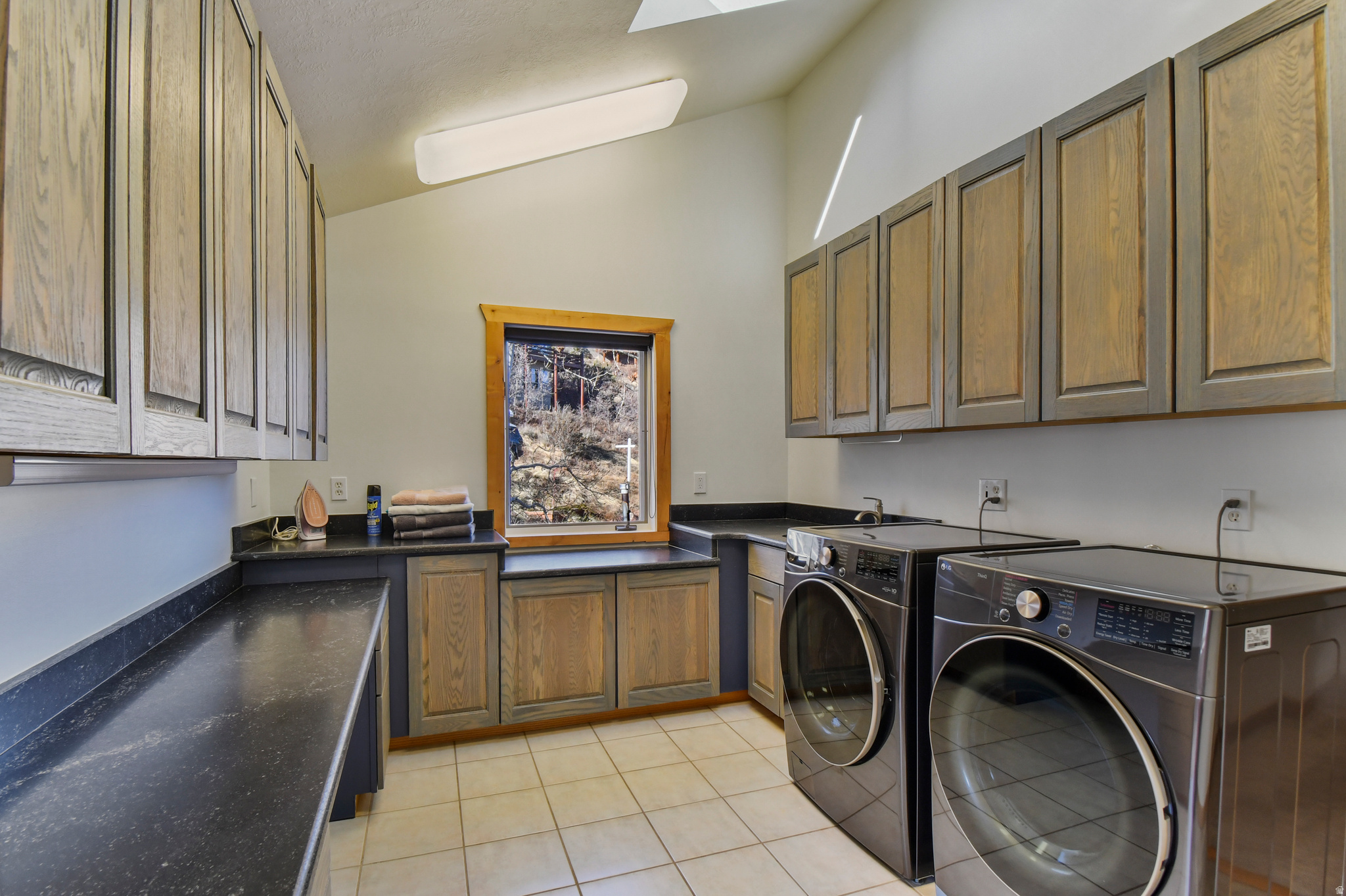 PINEBROOK SUBDIVISION - Residential