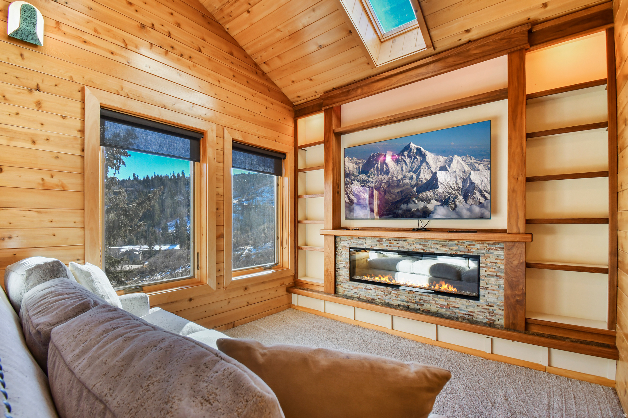 PINEBROOK SUBDIVISION - Residential