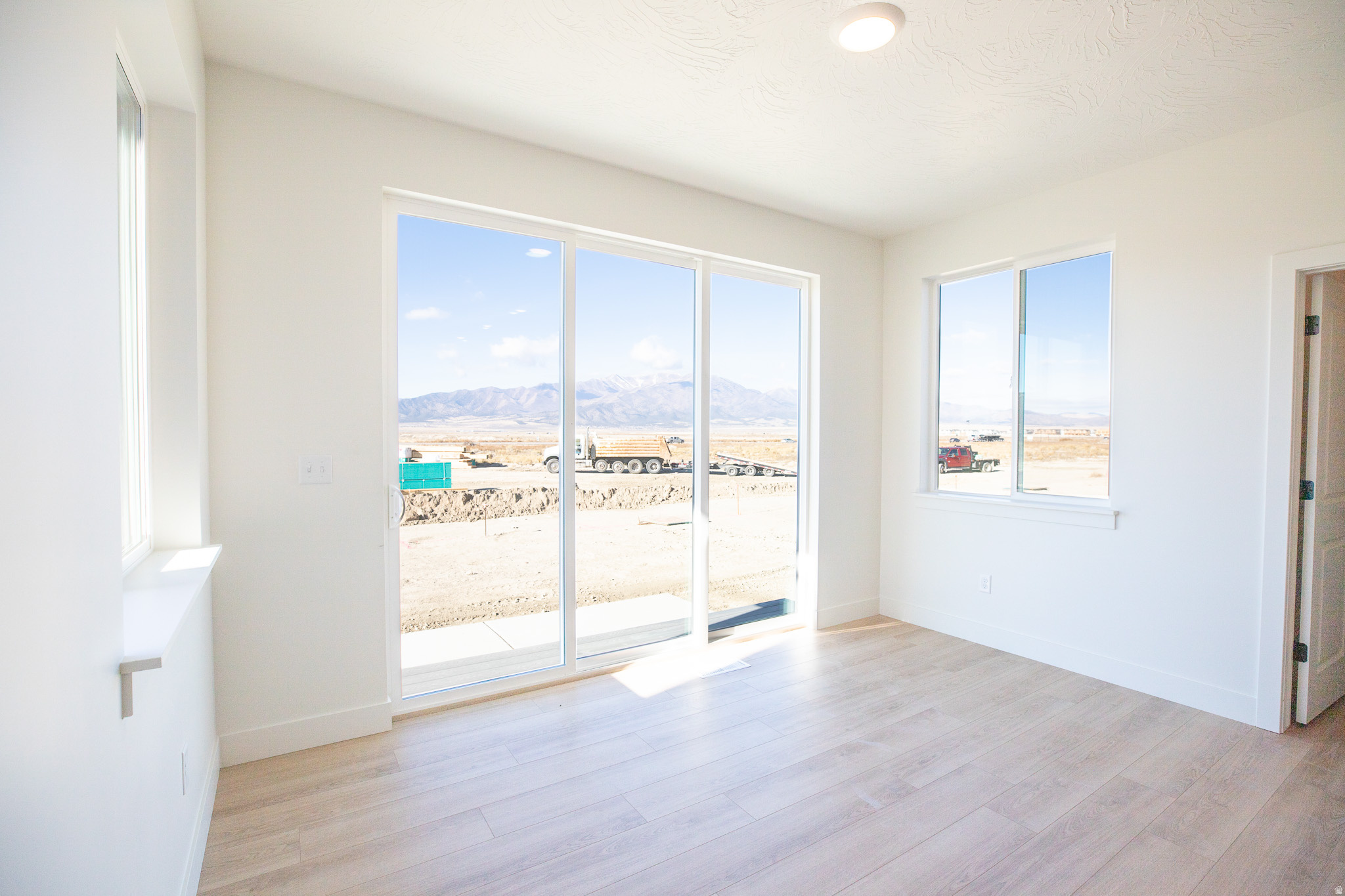 PARKWAY FIELDS SINGLES 2 - Residential