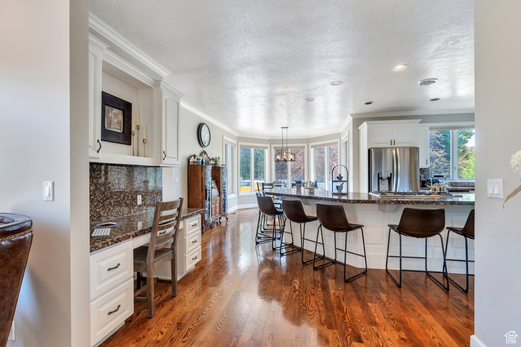 OLD ORCHARD ESTATES - Residential