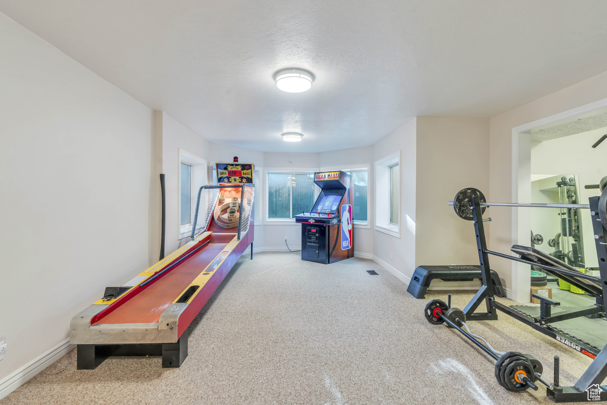 OLD ORCHARD ESTATES - Residential