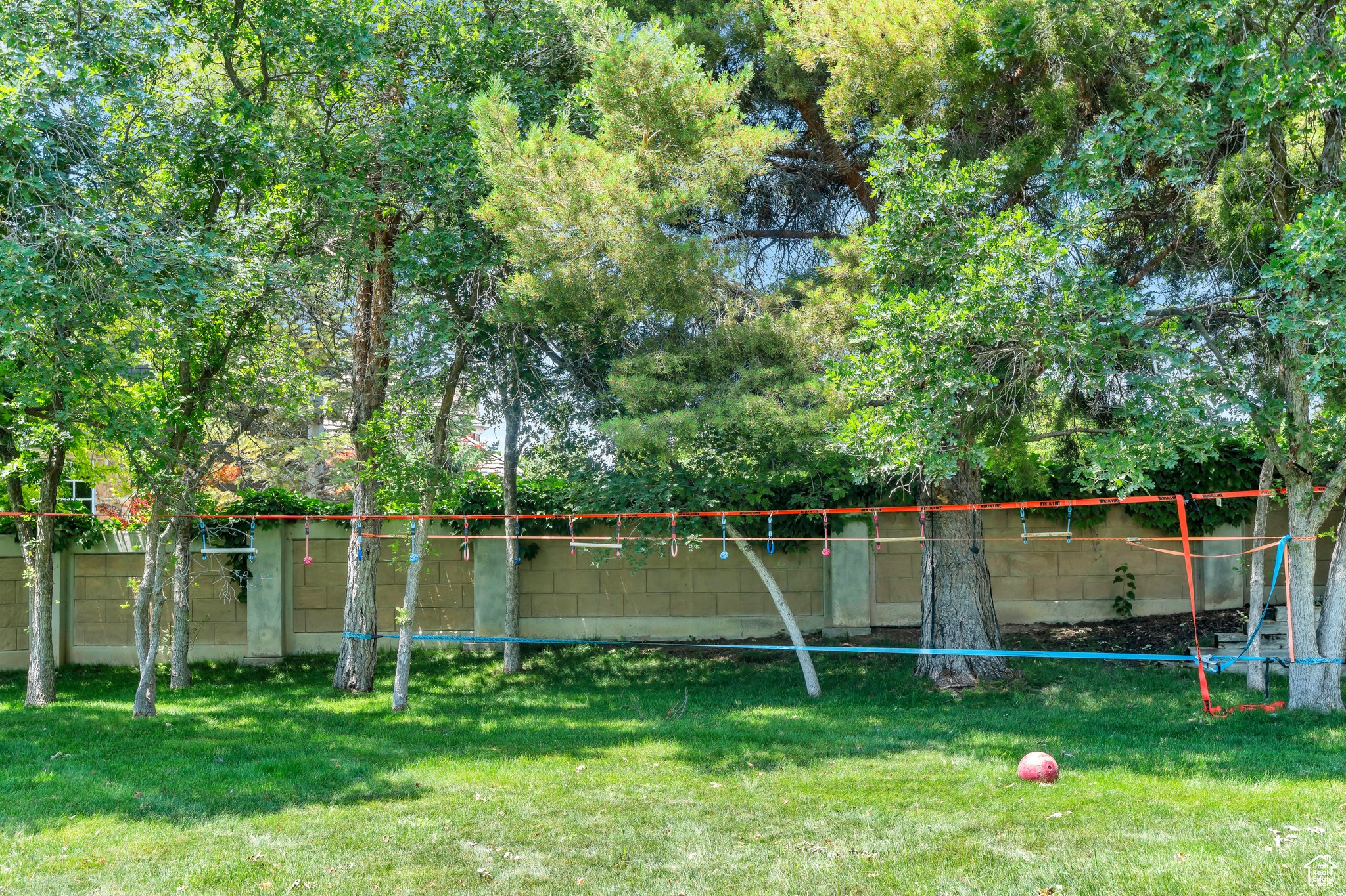 OLD ORCHARD ESTATES - Residential