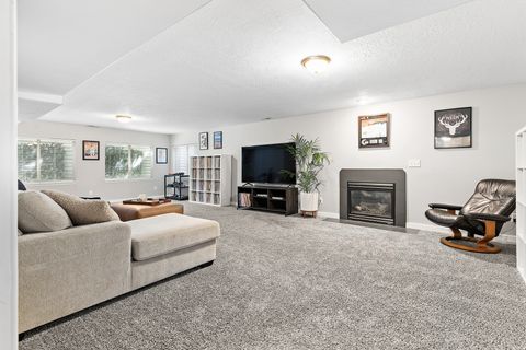 Tiny photo for 394 E BREWSTER DR, Draper, UT 84020 (MLS # 2152981)