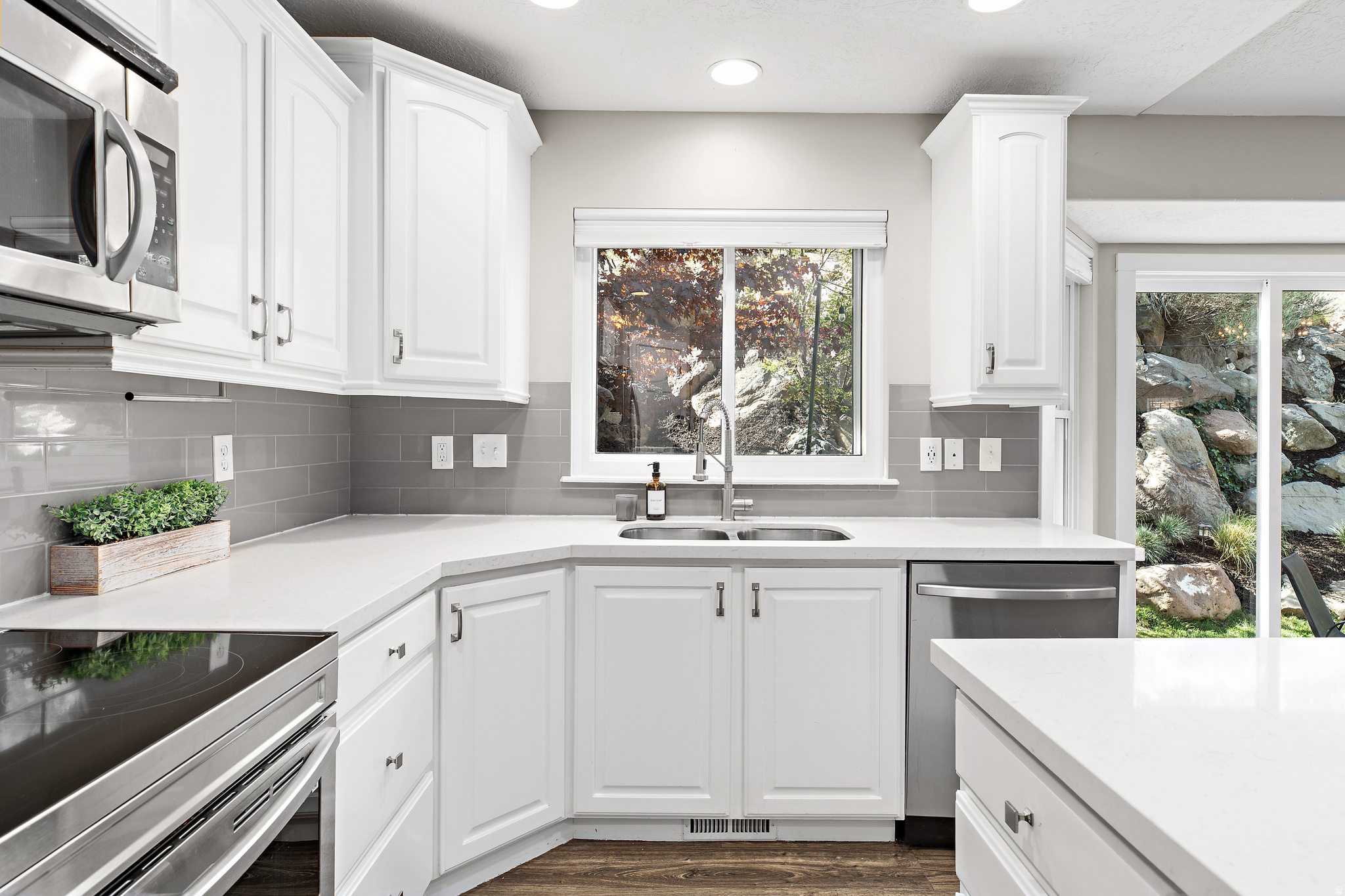 TRAVERSE HILLS # 1 - Residential