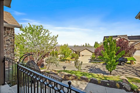 Tiny photo for 394 E BREWSTER DR, Draper, UT 84020 (MLS # 2152981)