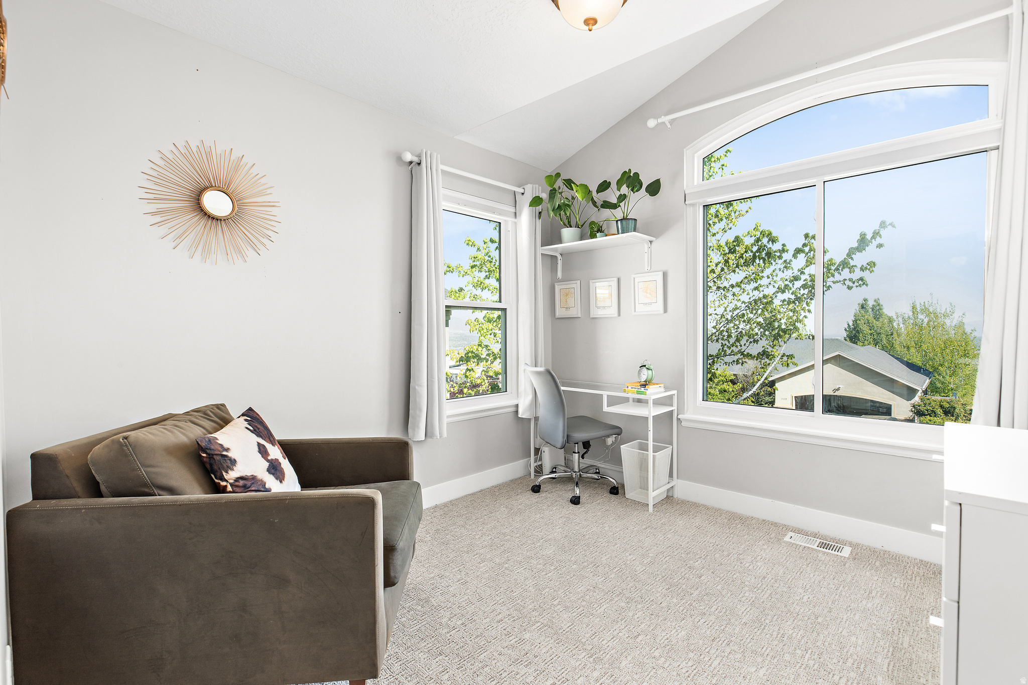 TRAVERSE HILLS # 1 - Residential