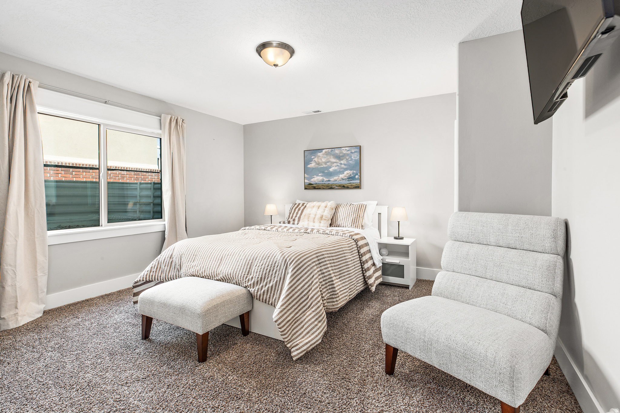 TRAVERSE HILLS # 1 - Residential