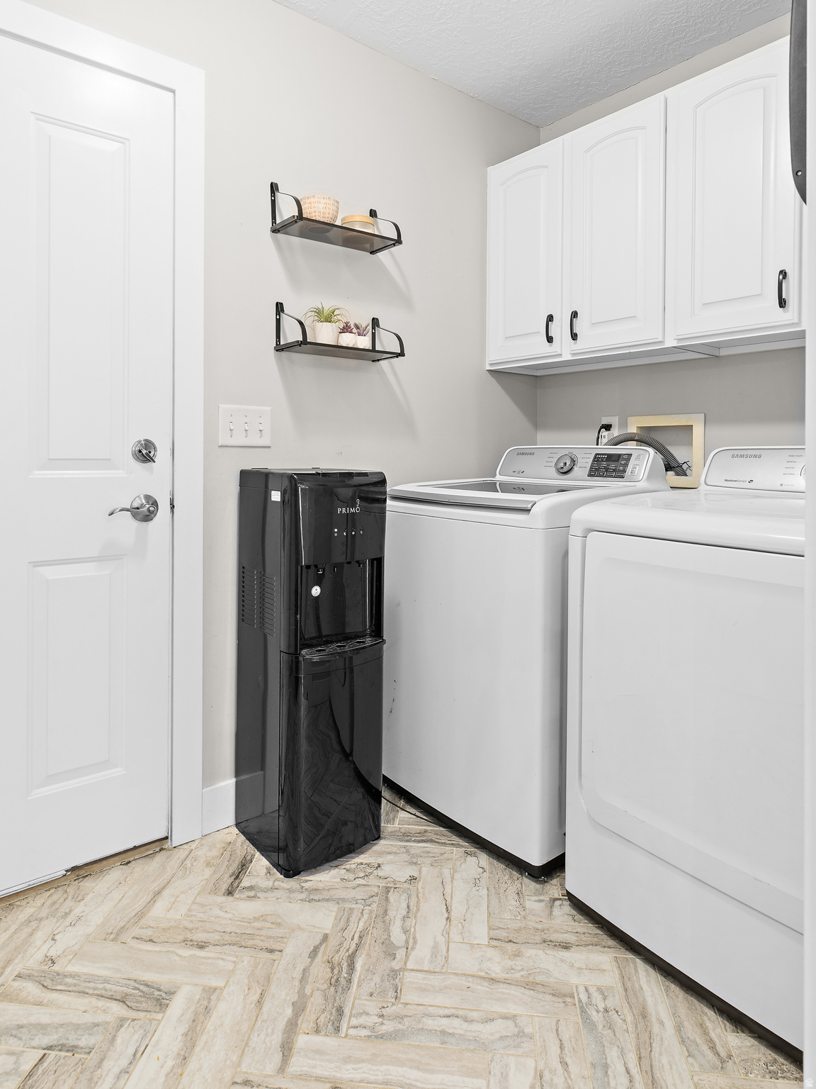 TRAVERSE HILLS # 1 - Residential