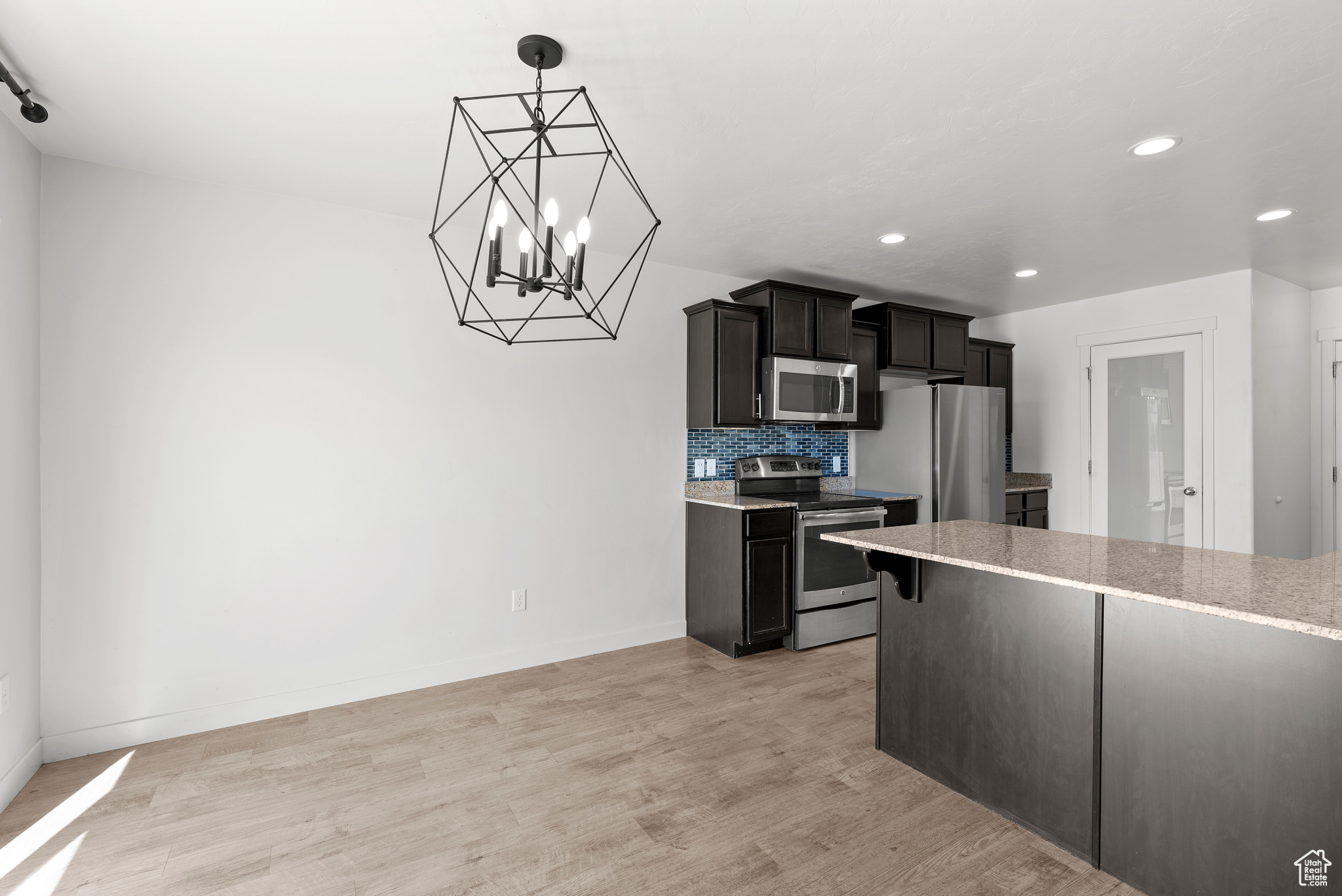 INDEPENDENCE - Residential
