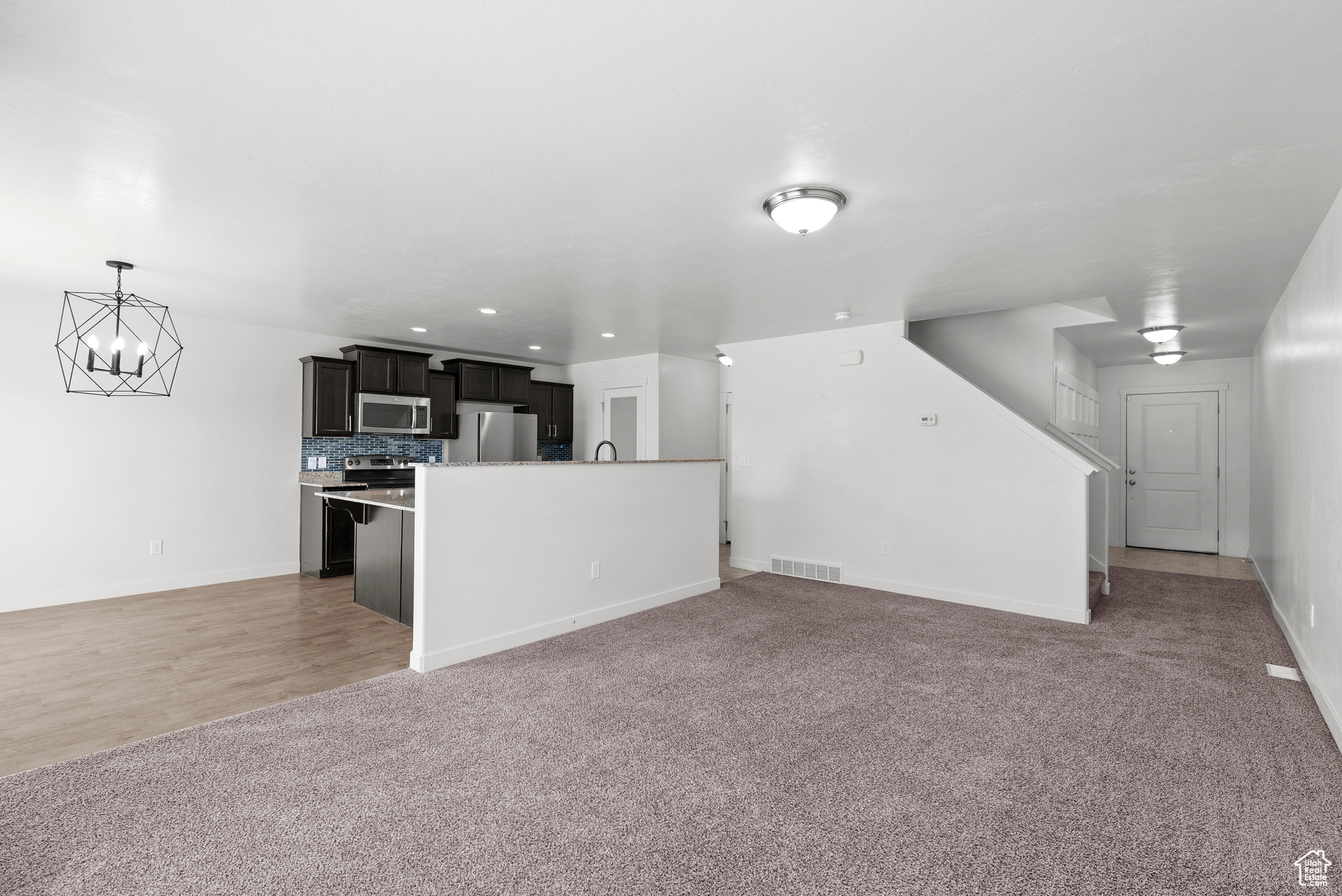 INDEPENDENCE - Residential
