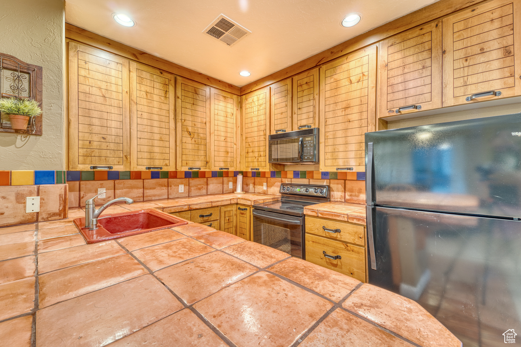 BLACKROCK CONDOS AT STONEBRIDGE - Residential