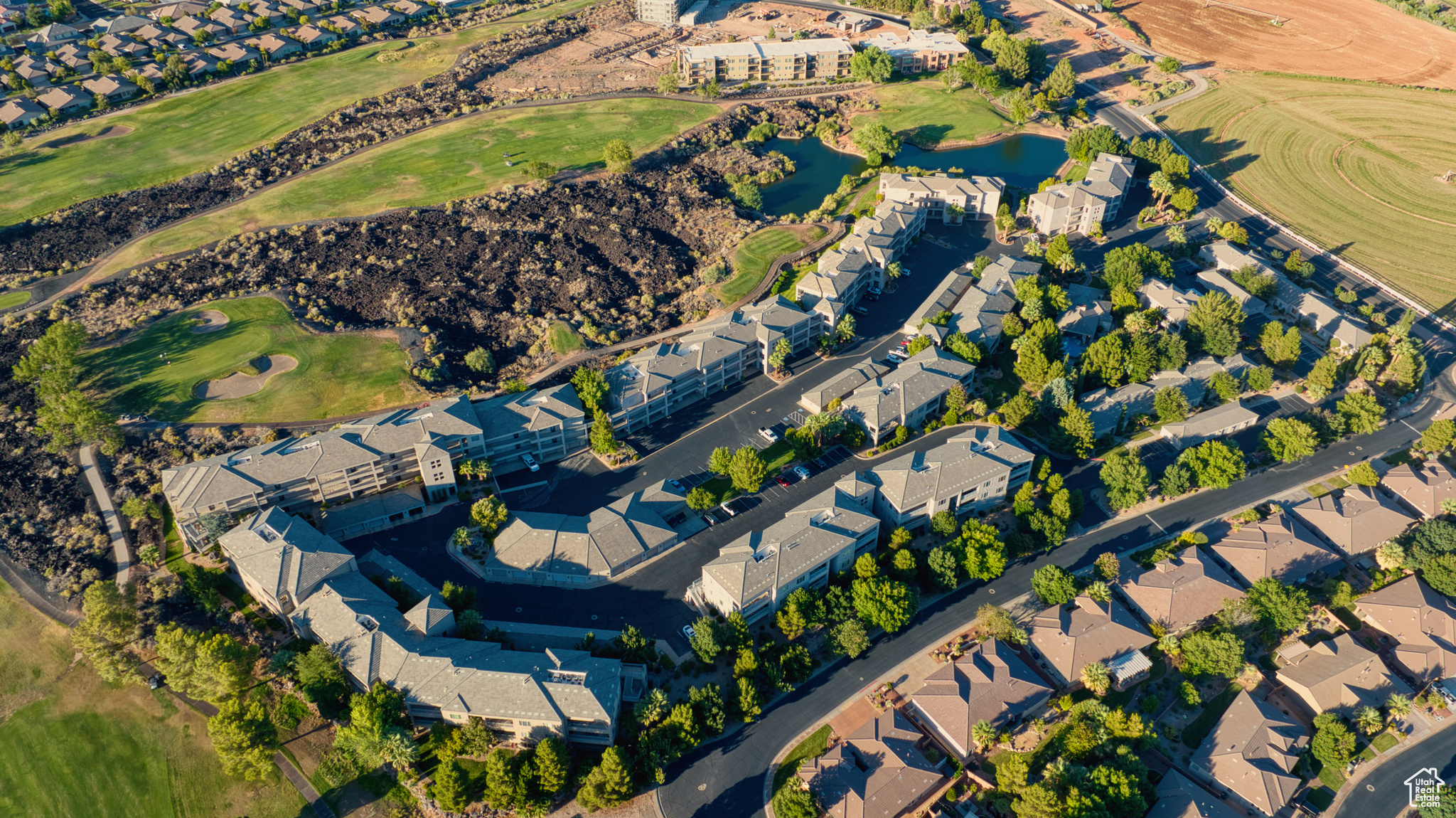 BLACKROCK CONDOS AT STONEBRIDGE - Residential