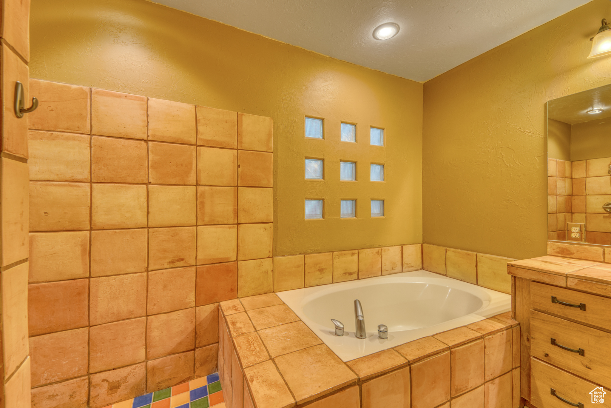 BLACKROCK CONDOS AT STONEBRIDGE - Residential