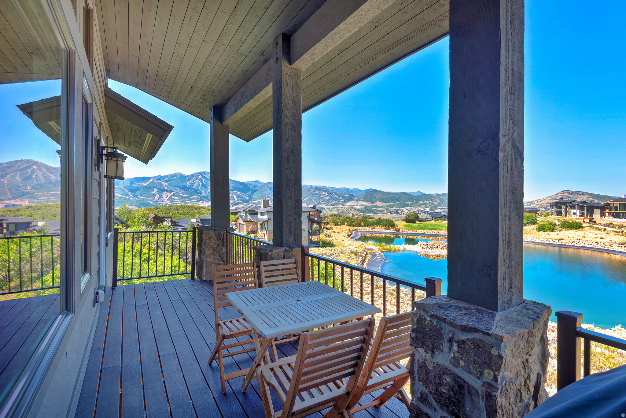 HIDEOUT CANYON - Residential