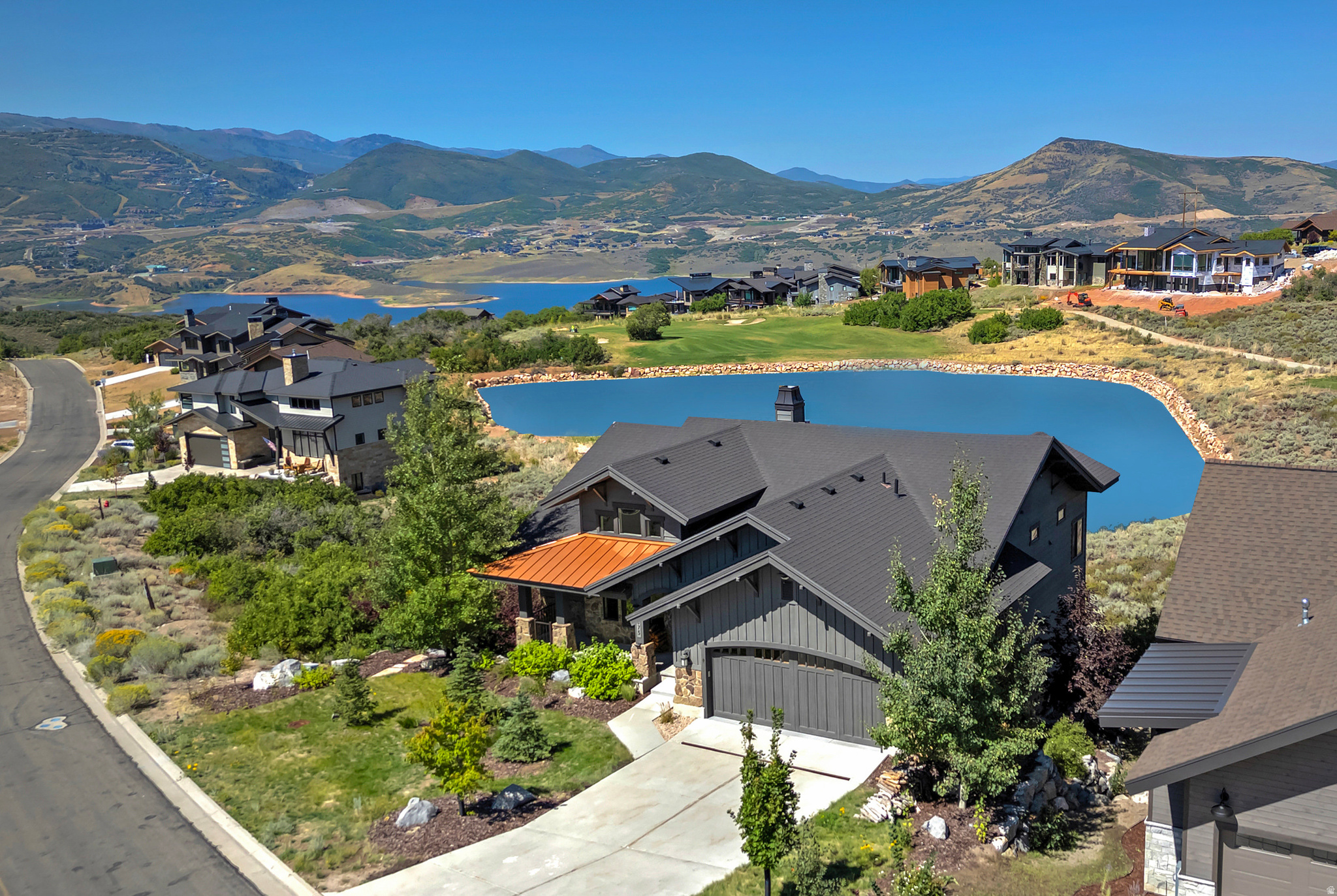 HIDEOUT CANYON - Residential