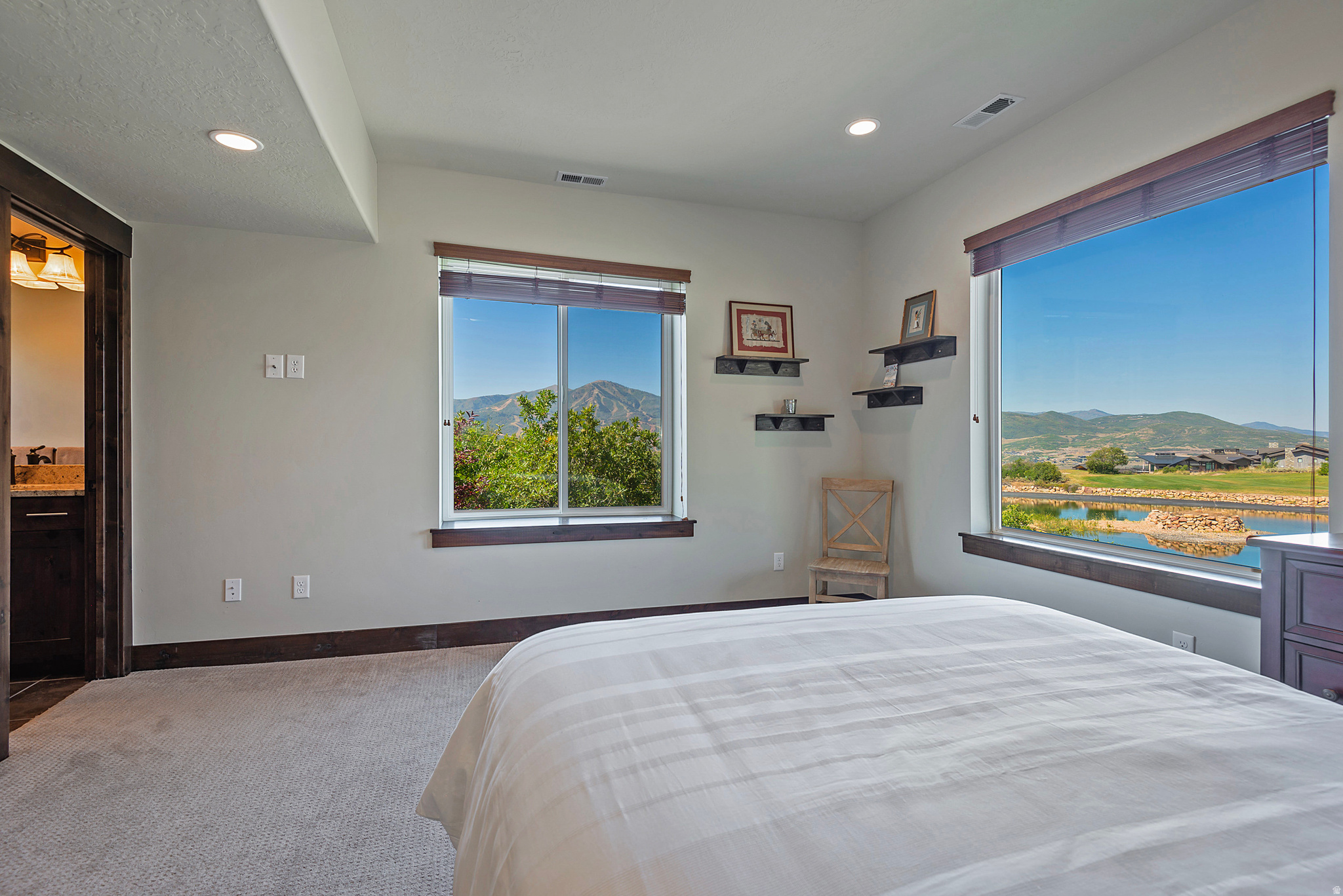 HIDEOUT CANYON - Residential