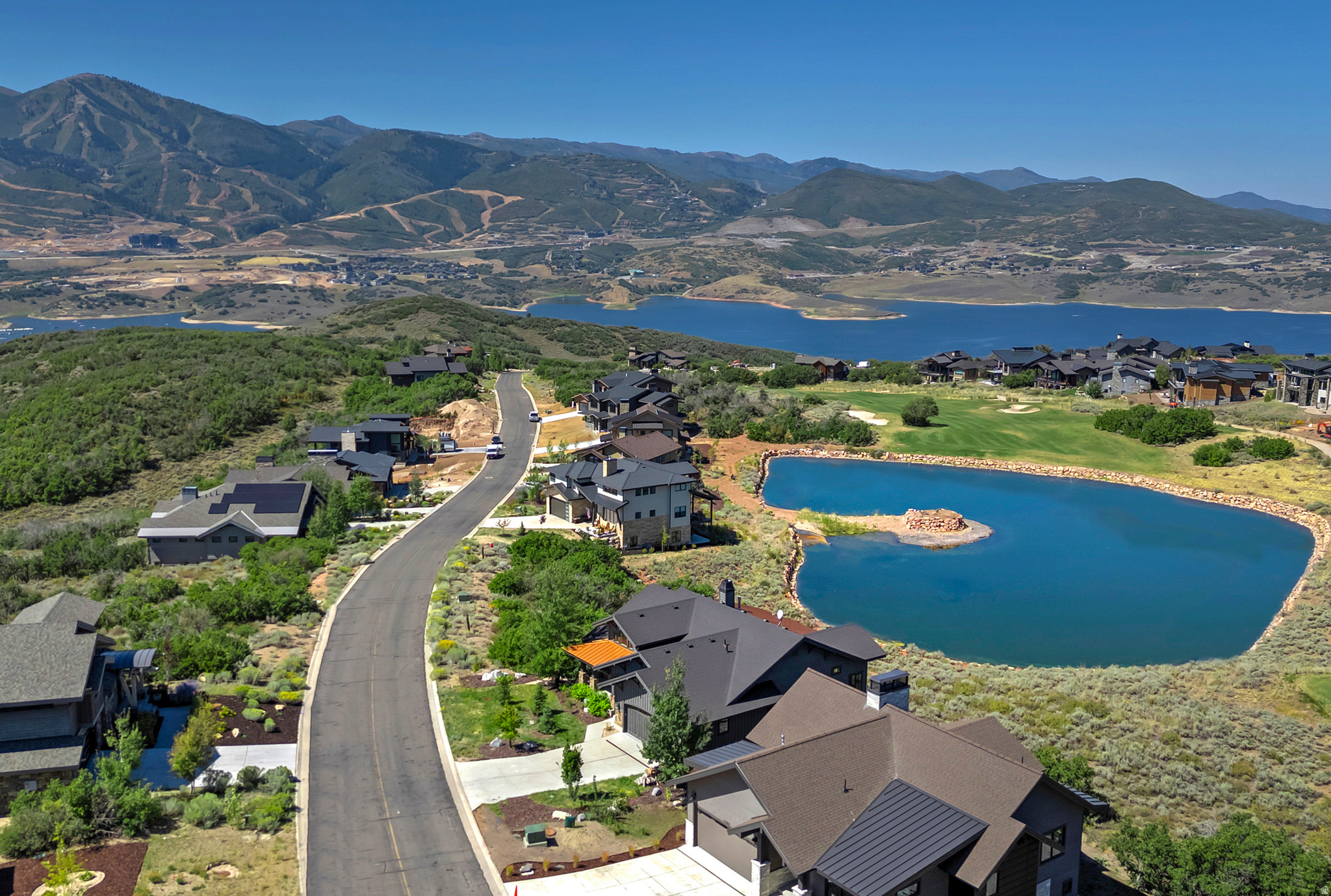 HIDEOUT CANYON - Residential