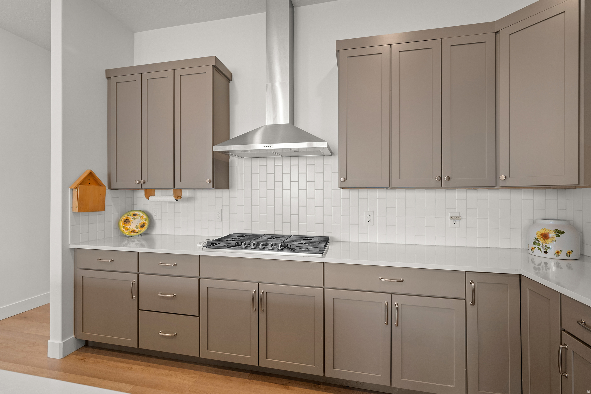 SUNRISE RANCH - Residential Income