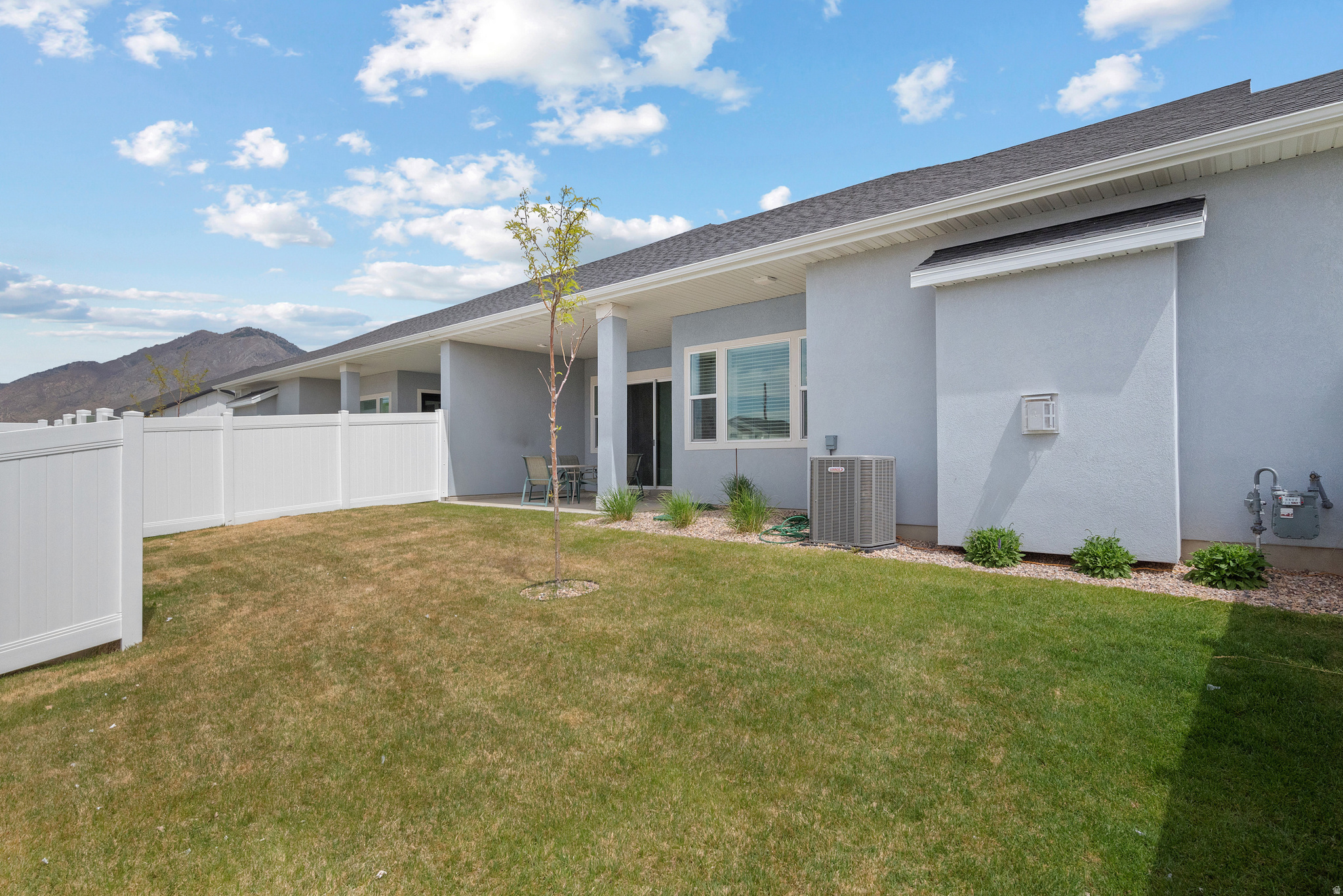 SUNRISE RANCH - Residential Income