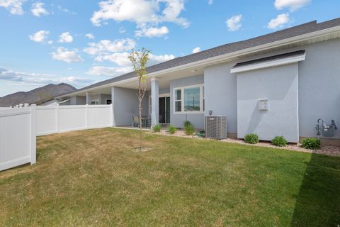 Tiny photo for 531 N LEGEND WAY W #D, Mapleton, UT 84664 (MLS # 2153805)
