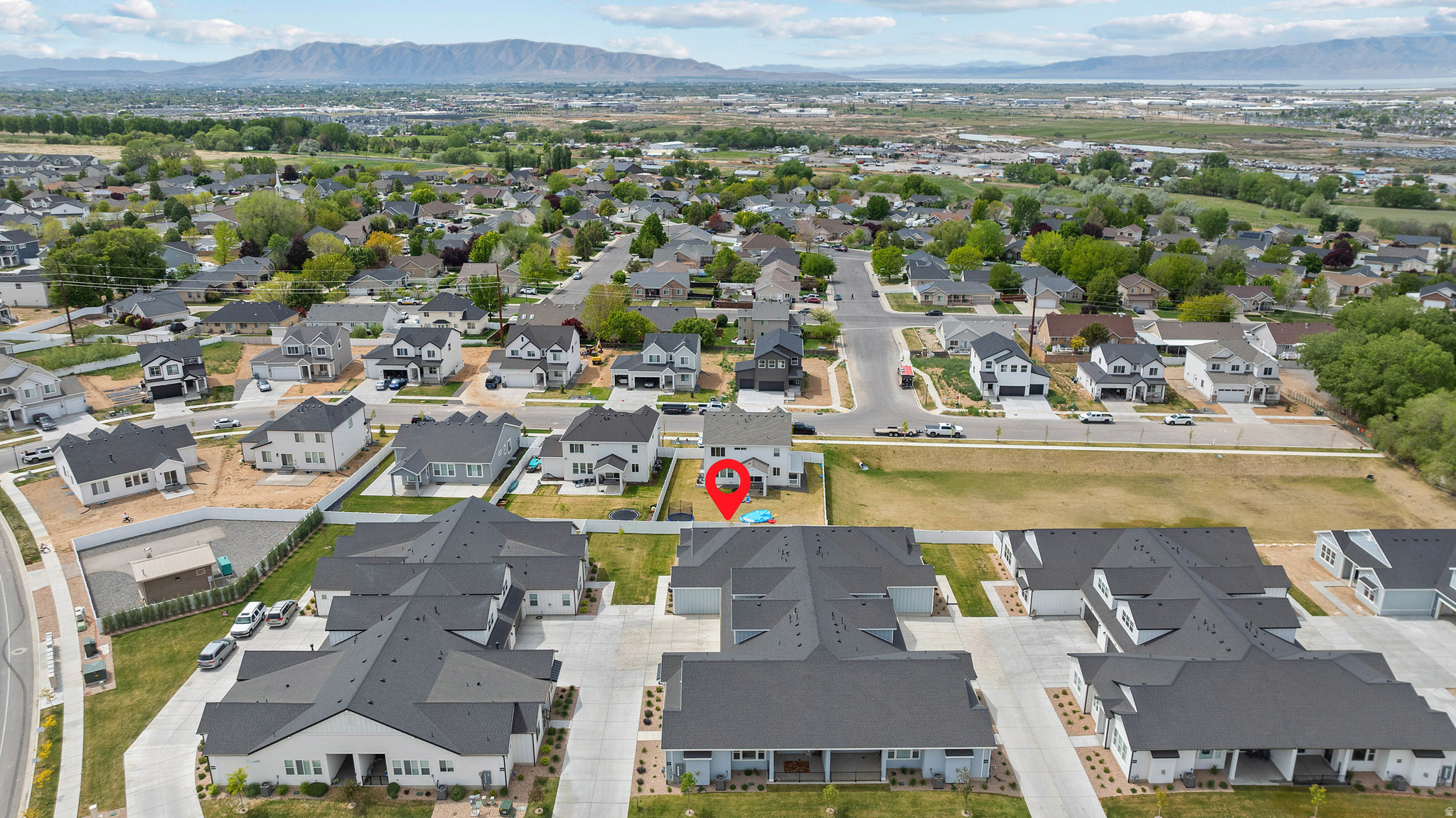 SUNRISE RANCH - Residential Income