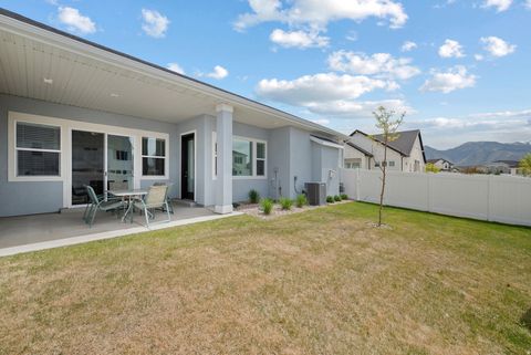 Tiny photo for 531 N LEGEND WAY W #D, Mapleton, UT 84664 (MLS # 2153805)