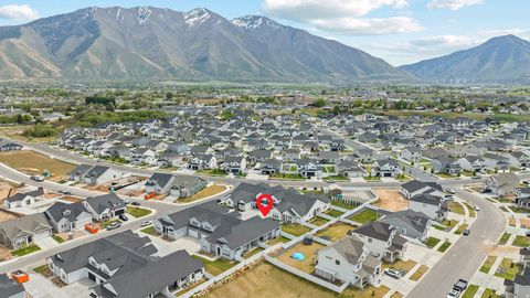 Tiny photo for 531 N LEGEND WAY W #D, Mapleton, UT 84664 (MLS # 2153805)