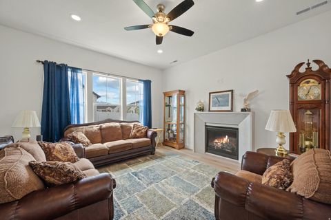 Tiny photo for 531 N LEGEND WAY W #D, Mapleton, UT 84664 (MLS # 2153805)