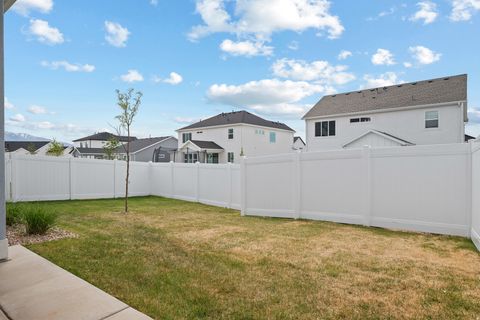 Tiny photo for 531 N LEGEND WAY W #D, Mapleton, UT 84664 (MLS # 2153805)