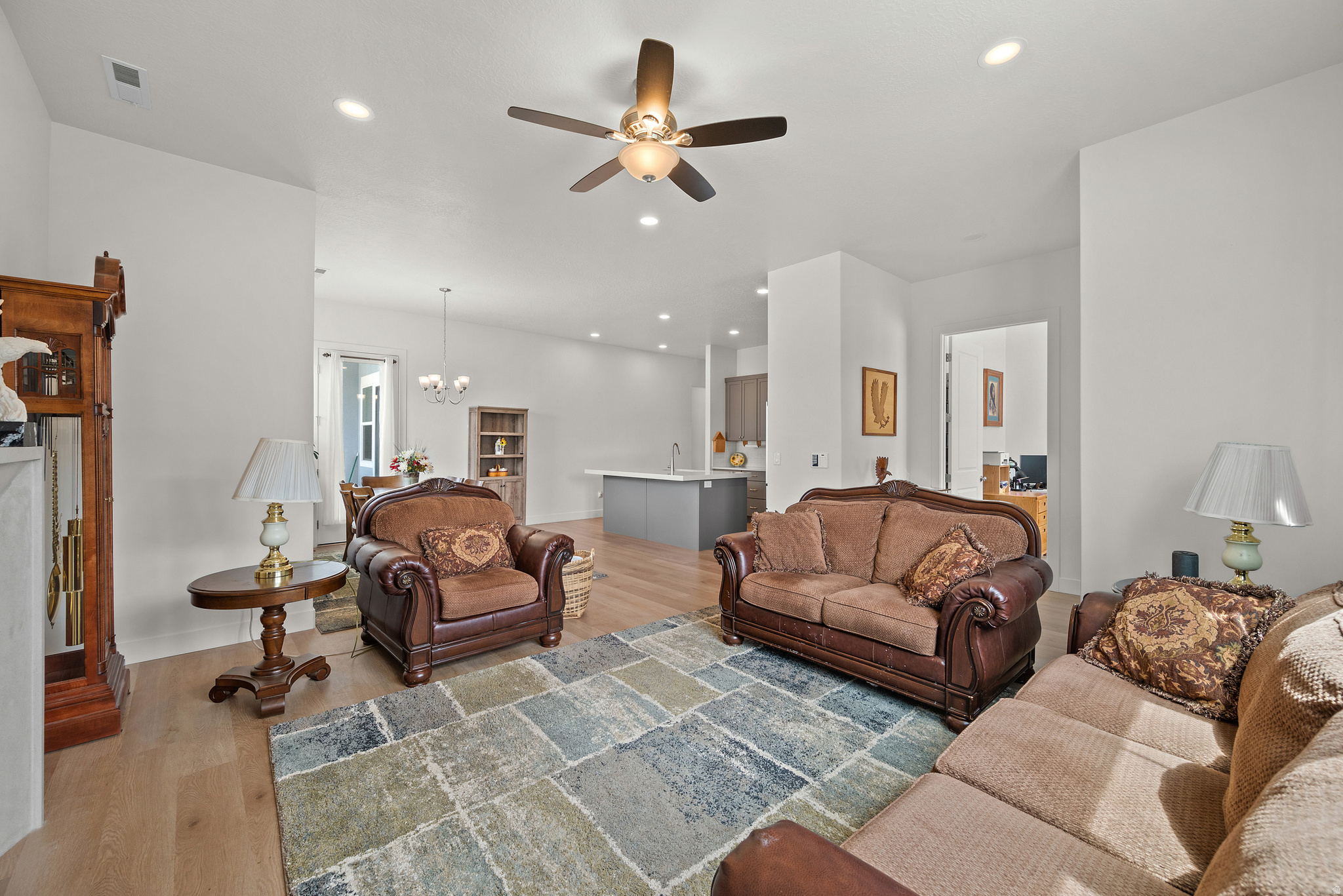 SUNRISE RANCH - Residential Income