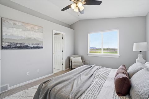 Tiny photo for 1494 MICA LN, Layton, UT 84041 (MLS # 2149834)