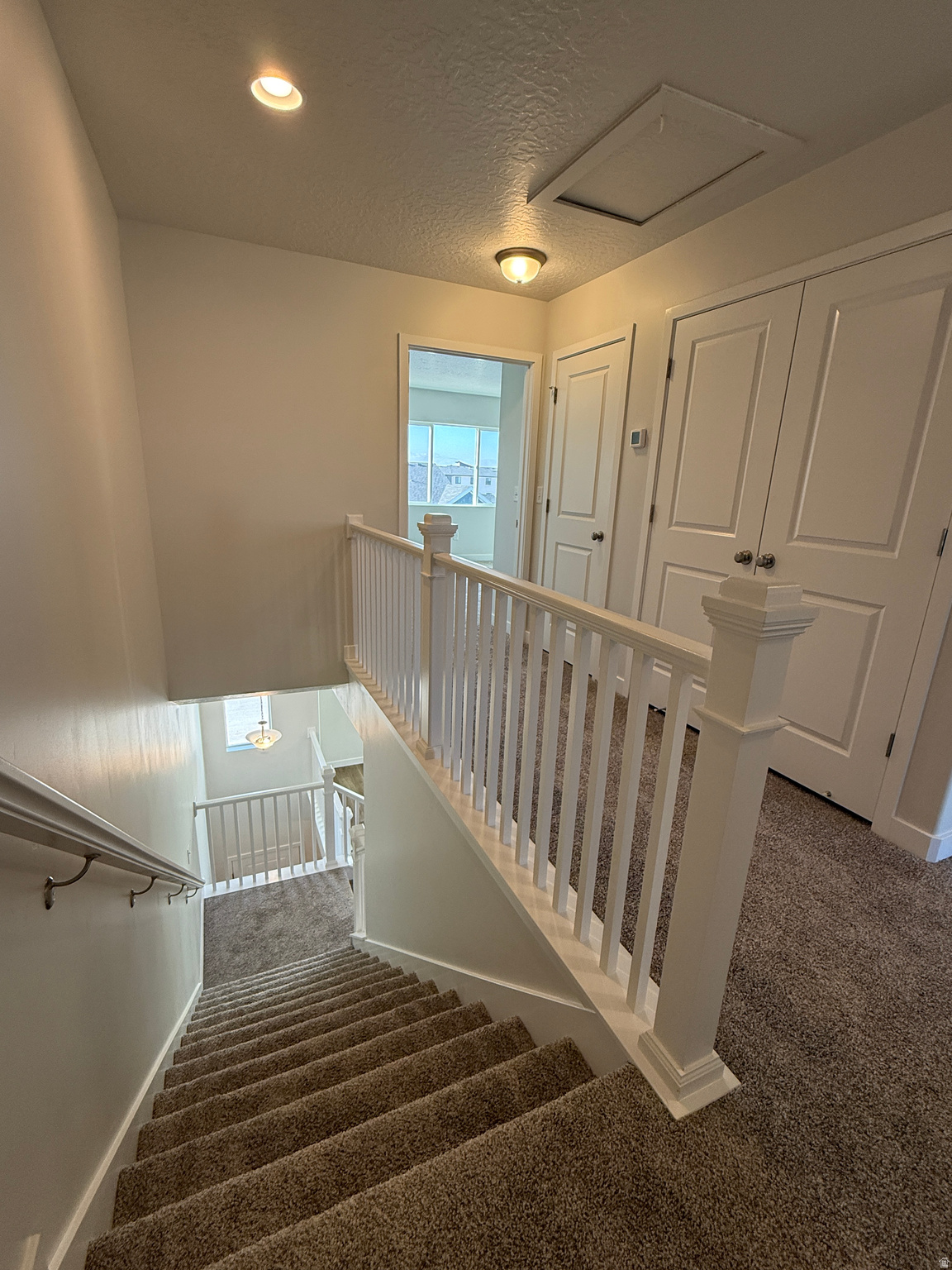 MEADOWBROOK - Residential