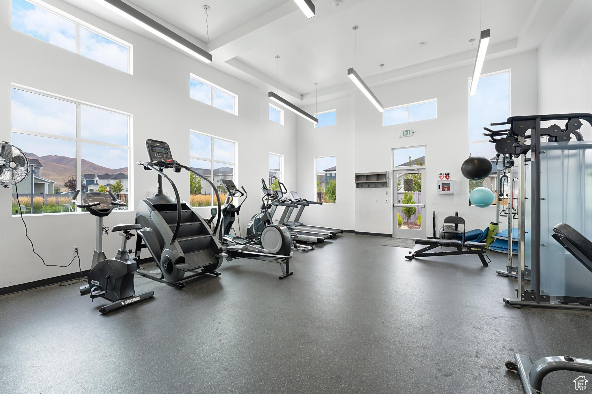 SILVERLAKE - Residential