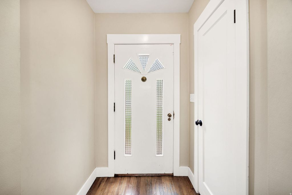 Photo of 445 E 500 S, River Heights, UT 84321 (MLS # 2152832)