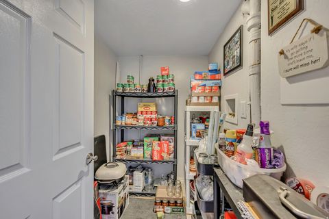 Tiny photo for 825 E THREE FOUNTAINS CIR #16, Murray, UT 84107 (MLS # 2121687)