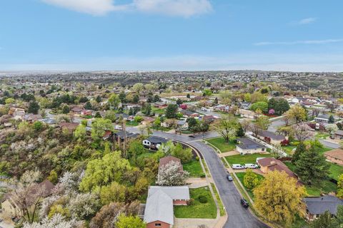 Tiny photo for 2826 E BRINTON CIR, Layton, UT 84040 (MLS # 2148706)