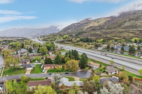 Tiny photo for 2826 E BRINTON CIR, Layton, UT 84040 (MLS # 2148706)