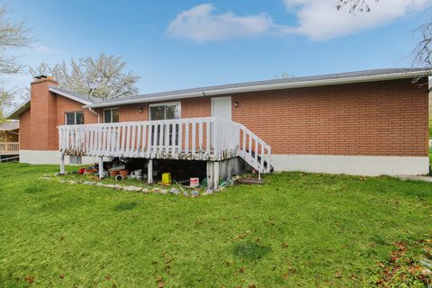 Tiny photo for 2826 E BRINTON CIR, Layton, UT 84040 (MLS # 2148706)