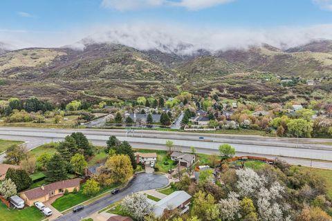 Tiny photo for 2826 E BRINTON CIR, Layton, UT 84040 (MLS # 2148706)