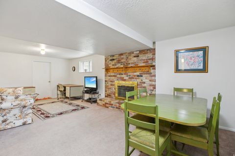 Tiny photo for 2826 E BRINTON CIR, Layton, UT 84040 (MLS # 2148706)