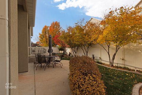 Tiny photo for 6618 S SCARSBOROUGH LN, West Jordan, UT 84084 (MLS # 2130392)