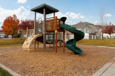 Tiny photo for 6618 S SCARSBOROUGH LN, West Jordan, UT 84084 (MLS # 2130392)