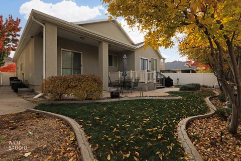 Tiny photo for 6618 S SCARSBOROUGH LN, West Jordan, UT 84084 (MLS # 2130392)