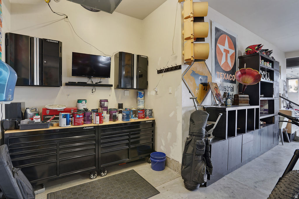 OAK VIEW HILLS - Residential