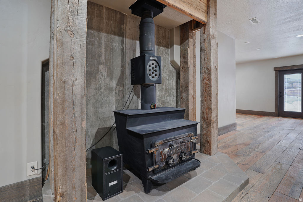 OAK VIEW HILLS - Residential