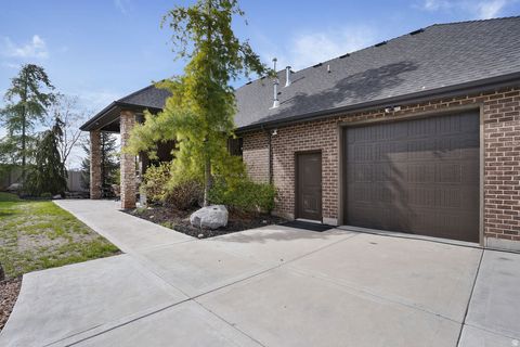 Tiny photo for 858 E 600 S, Santaquin, UT 84655 (MLS # 2149791)