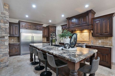 Tiny photo for 858 E 600 S, Santaquin, UT 84655 (MLS # 2149791)