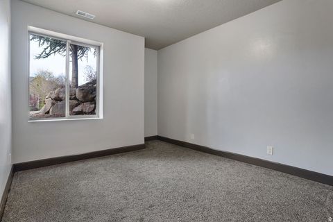 Tiny photo for 858 E 600 S, Santaquin, UT 84655 (MLS # 2149791)