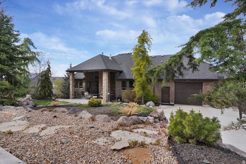 Tiny photo for 858 E 600 S, Santaquin, UT 84655 (MLS # 2149791)